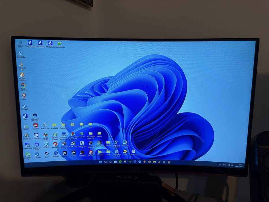 Monitor gaming AOC C24G1 curbat