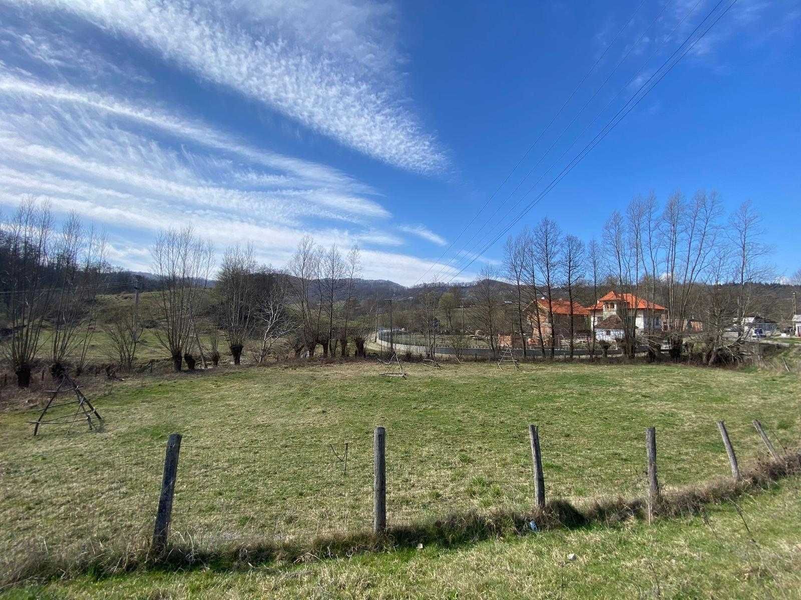 PROPRIETAR - Teren intravilan - Sat Vernești-Curtea de Argeș-1610 mp