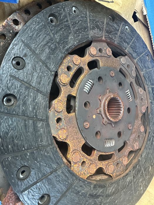 Комплект съединител за skoda octavia vrs 2.0t 2011