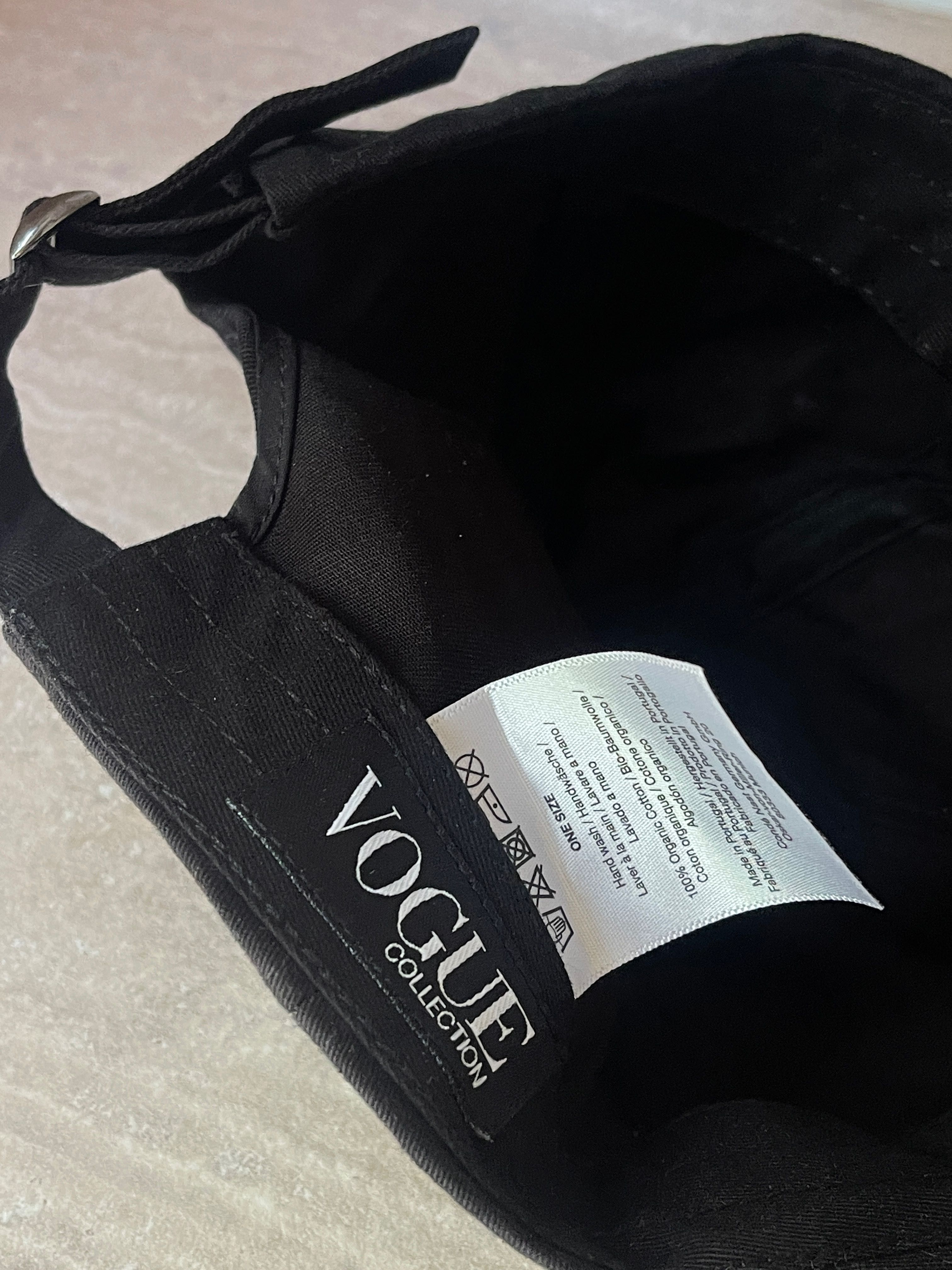 Vogue Cap черната бейзболна шапка