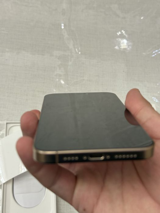 Iphone 16 Pro Max, 256gb, dual sim, ideal, 98%, region ZA/A