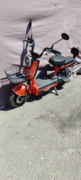 Vând scuter electric nou