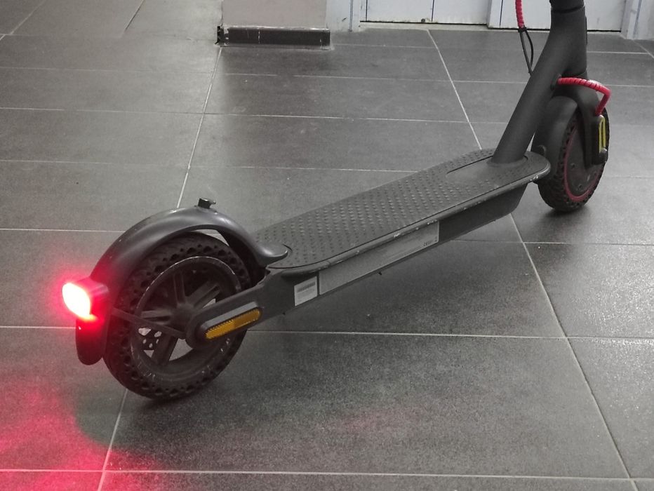 Електрическа тротинетка Xiaomi Mi Pro 2