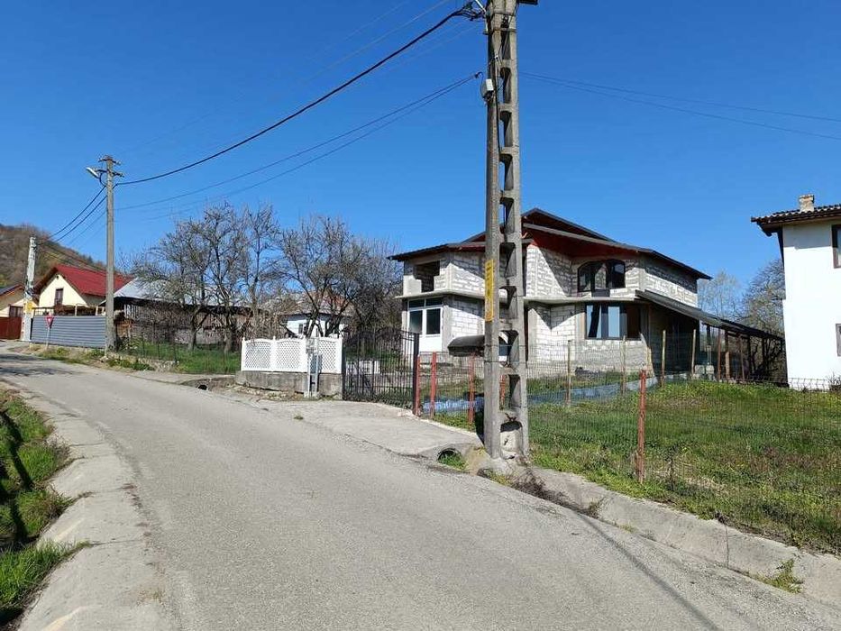 Locuinta in Corbii de Piatră - Refugiul sufletesc din mijlocul naturii