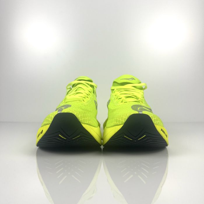 Saucony Endorphin Pro 4 | Размери 41,42,43,44 | Нови