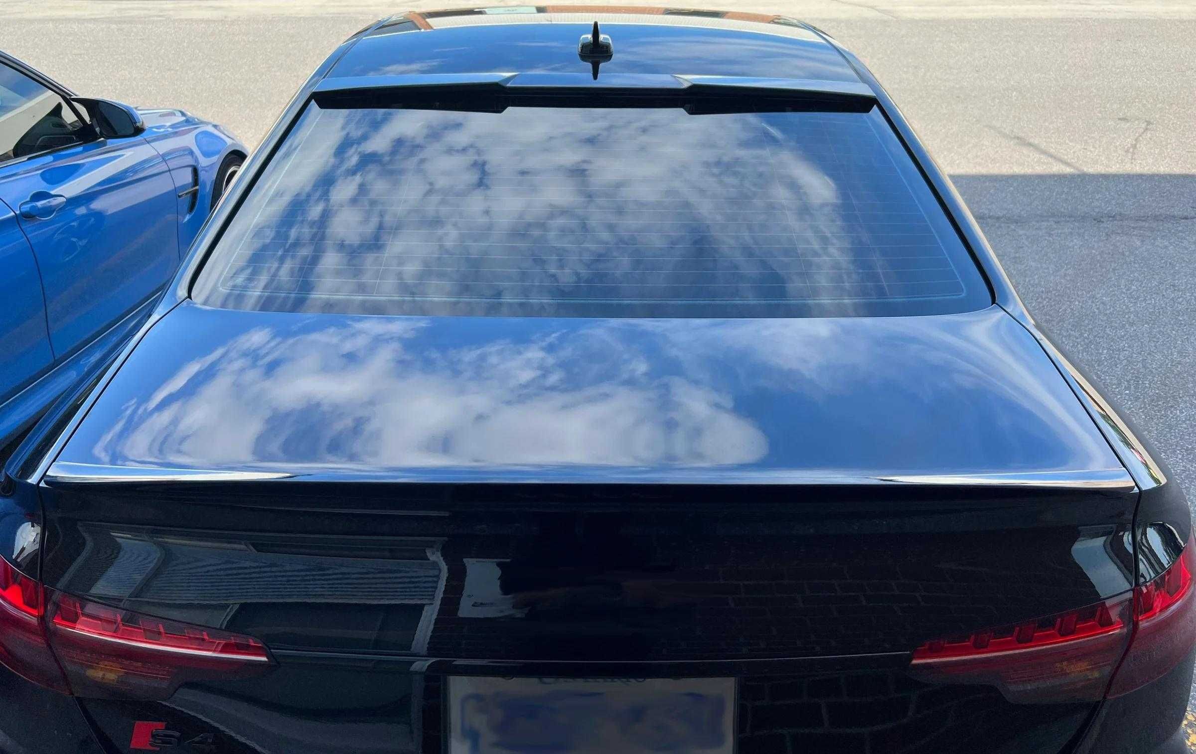 Eleron Luneta M4 Lip Spoiler Geam AUDI A4 B9 [2017-2022] RS V style