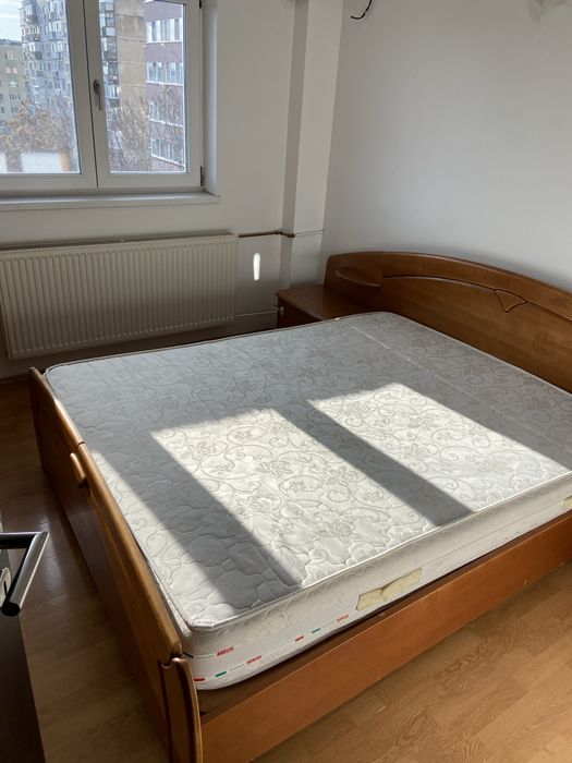 Pat saltea noptiere si dulap de vanzare( mobila dormitor)