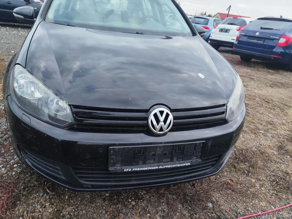 Volkswagen Golf VW Golf 1,4 Benzină. MPI Euro 5. An 2010.