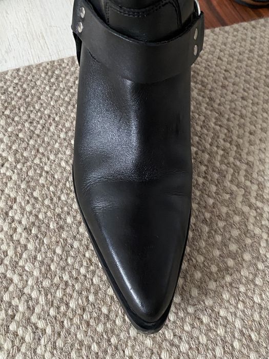 Ciocate piele naturala Zara