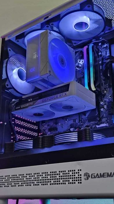 НОВ: 7700/RTX5060/32GB RAM/1TB SSD/Дигит. охл. - Aurora AR002