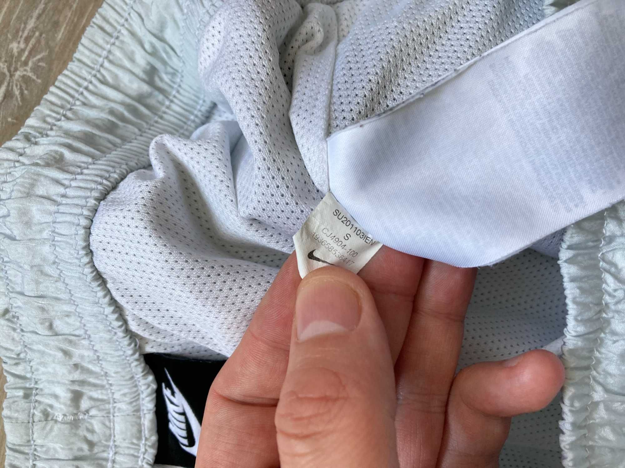 Найк Nike SWOOSH woven къси панталони къс панталон шорти S