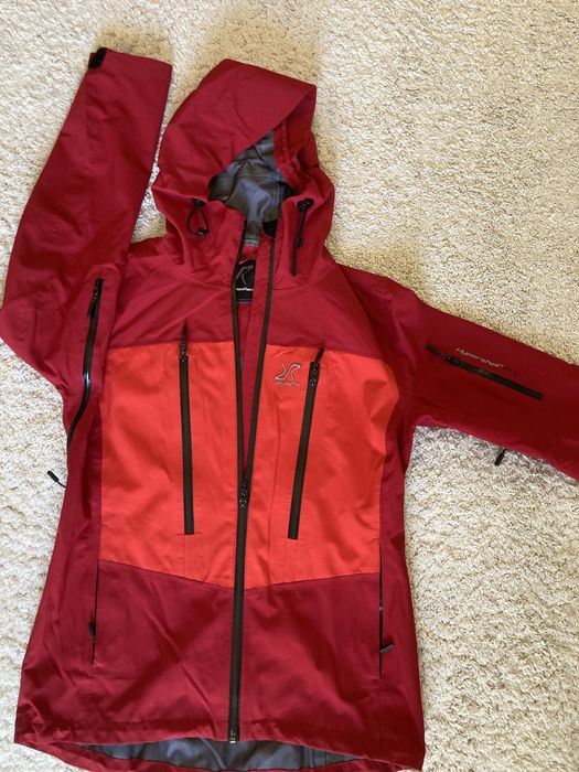 Geaca Revolution Race M-L dama impermeabila hardshell