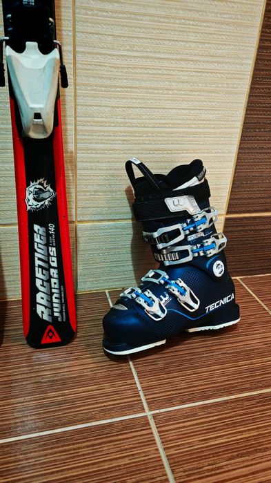 Schiuri volkl racetiger 140 cm -clapari ski