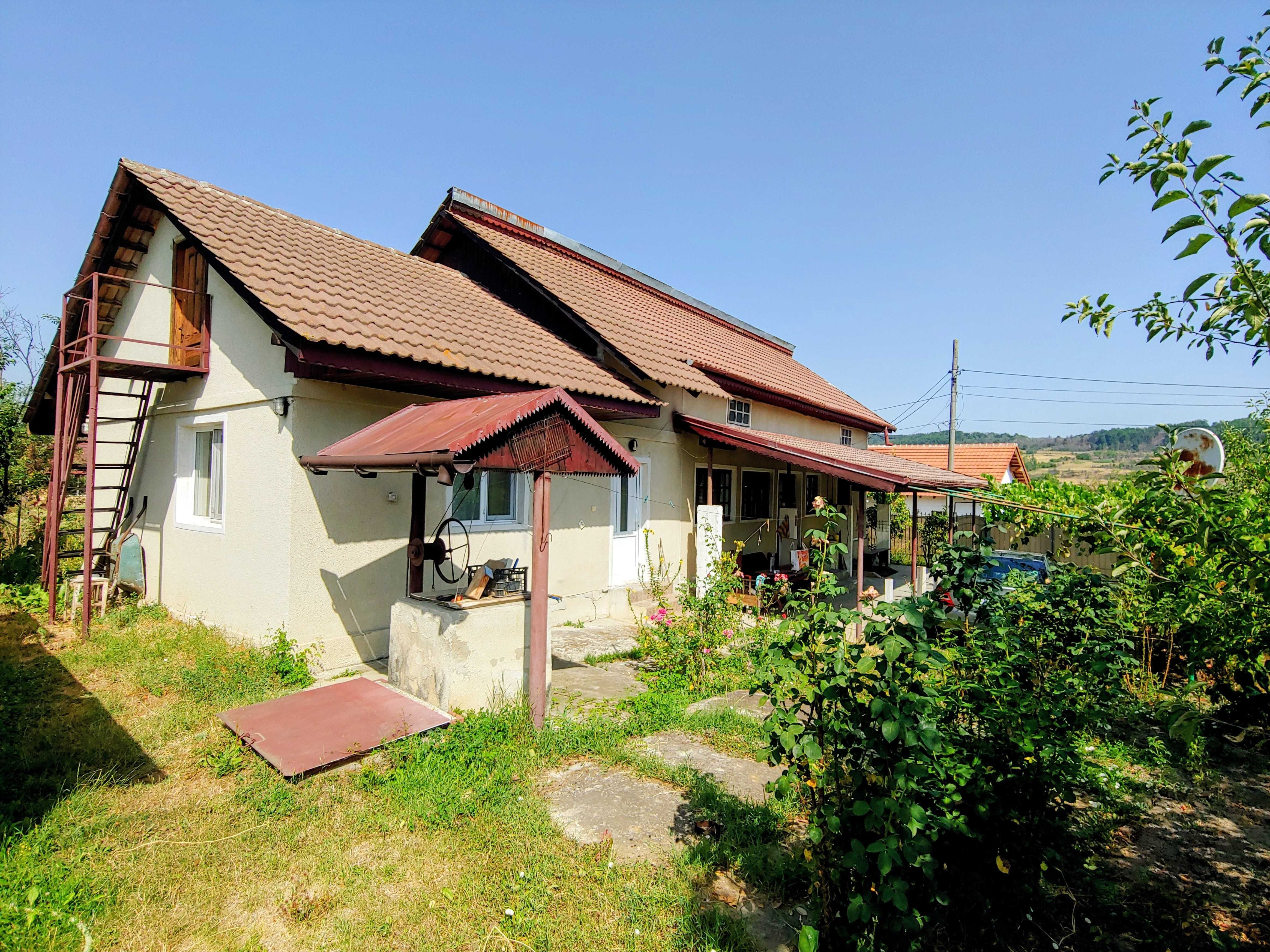 Casa individuala cu teren 1000m mobilata – Cocorova, Mehedinti