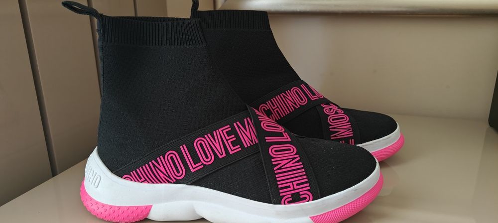 Ботуши тип чорап Love Moschino