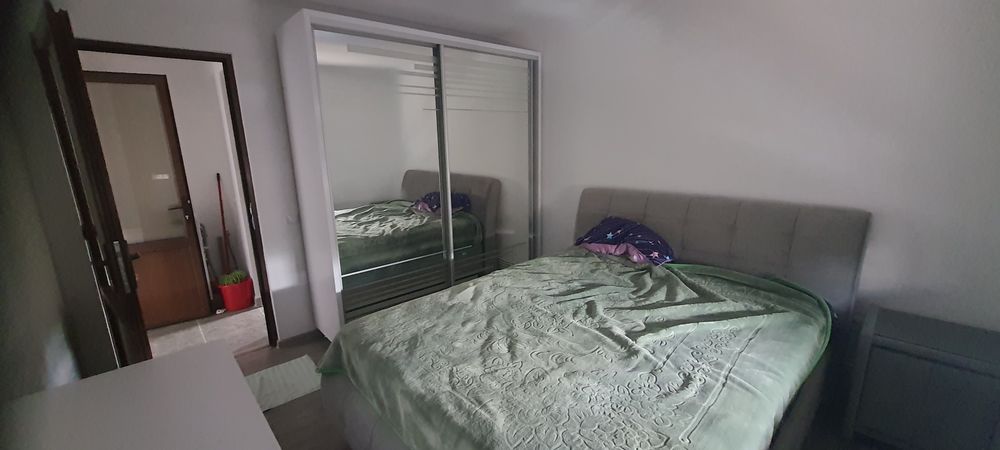 Închiriez Apartament 3 camere
