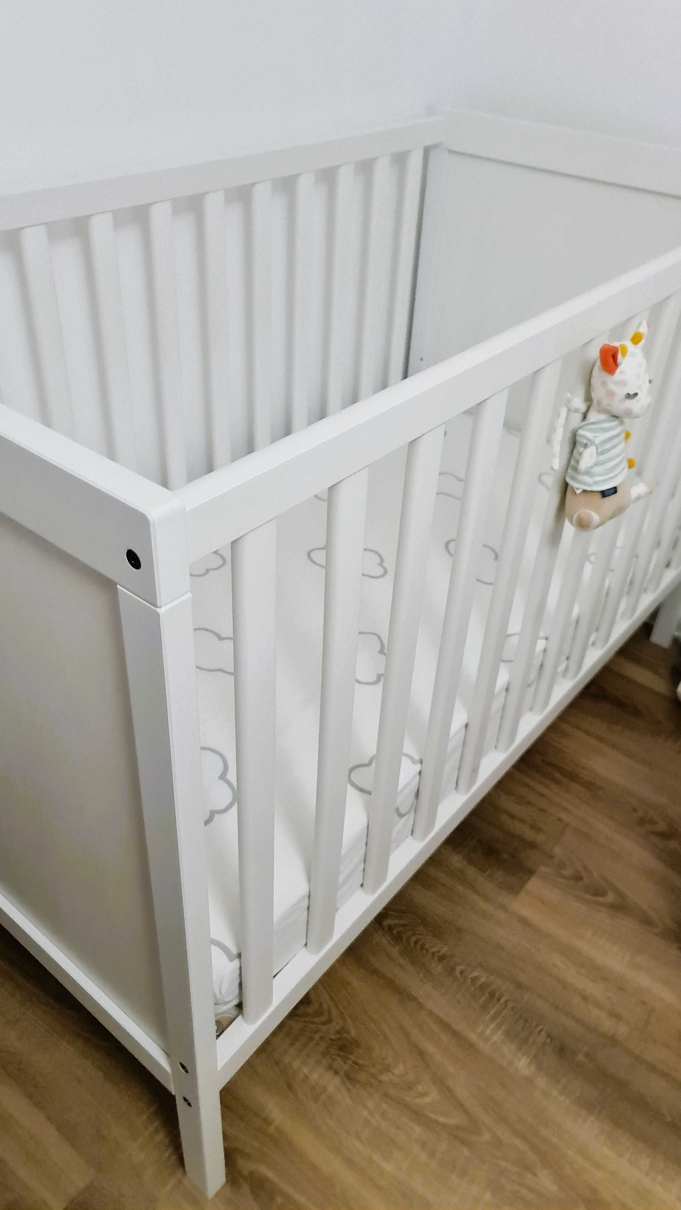 Patut Ikea SUNDVIK, saltea cocos si saltea activitati cadou