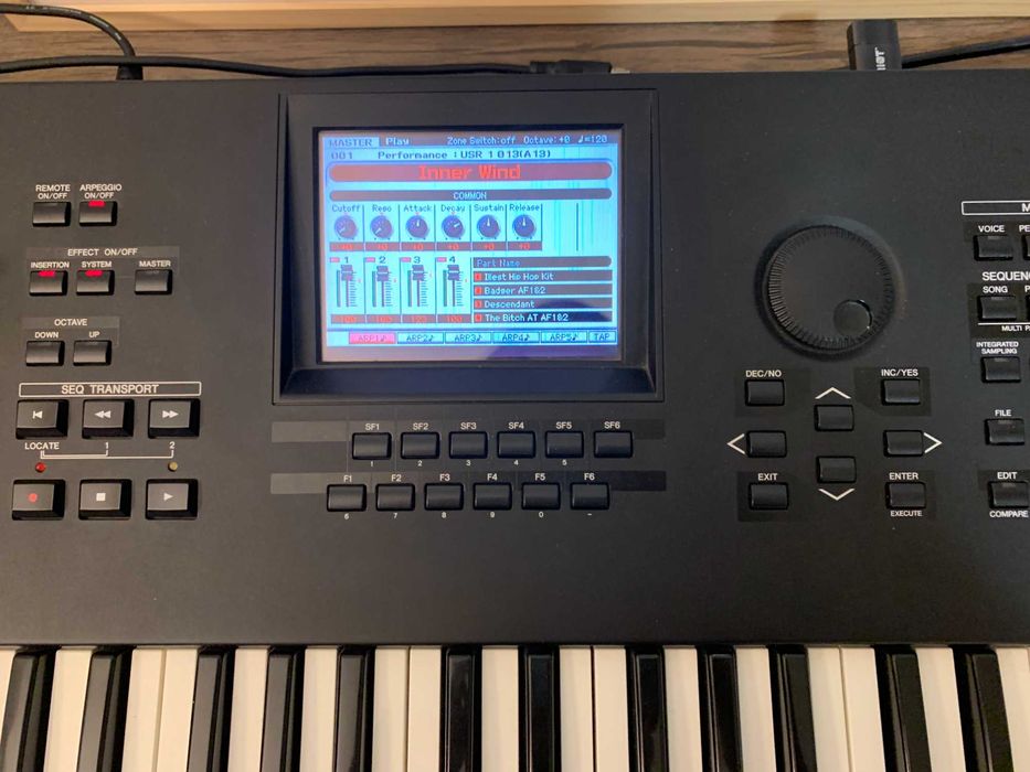 Yamaha Motif XF 6 Music Synthesizer 512M RAM cu Husa - Orga Clapa