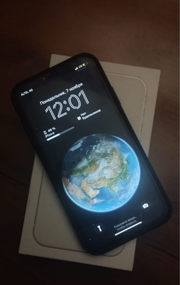 iPhone 11, 128/73 идеал