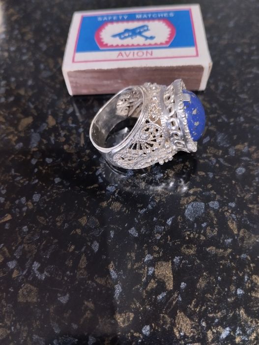 Перстень с лазуритом