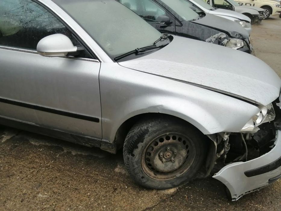 Dezmembrez Volkswagen Passat B5.5 Variant (3B6) 1.9 TDI AVB 2005