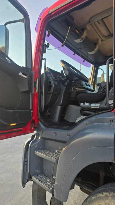 Man Forestier cu macara Epsilon