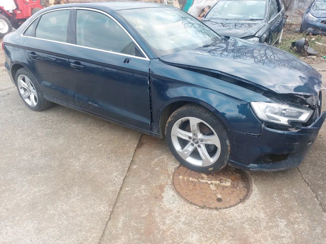 Dezmembrez Audi a3 8V