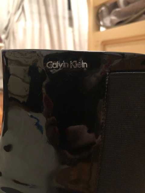 Ghete piele lacuita Calvin Klein