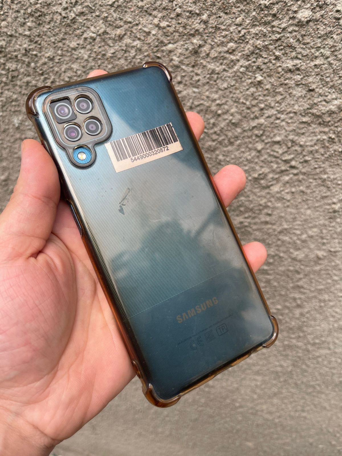 В продаже Самсунг А12.