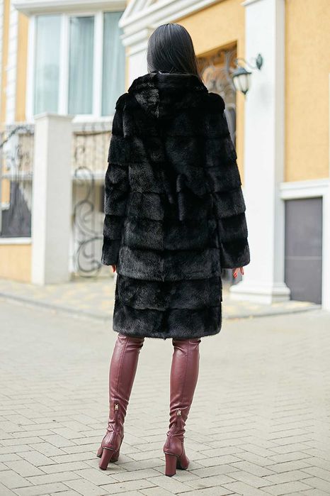 Haină din Blană de Vizon 2in1  , Haină de nurcă,  culoare negru