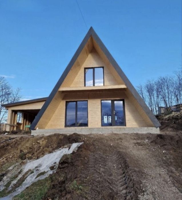 Cabane tip A frame