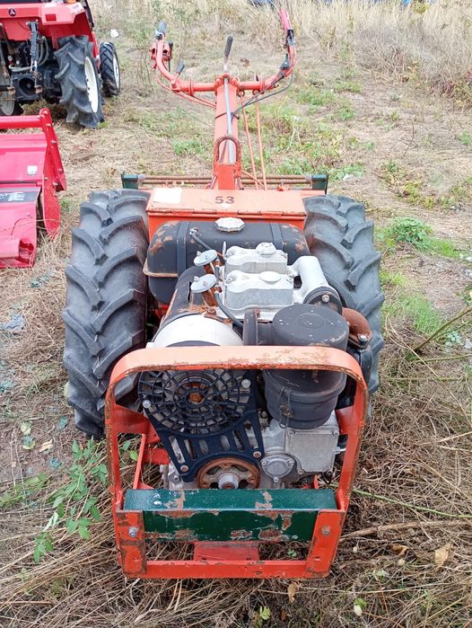 Tractoras/motocultor 33 cp