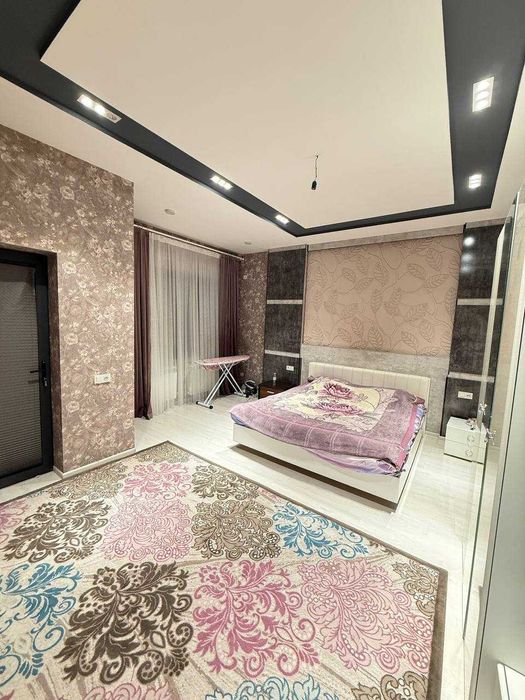 Мирабодда 2 сотихли, 4 қаватли евро коттеж сотилади Файзиобод кўчасида