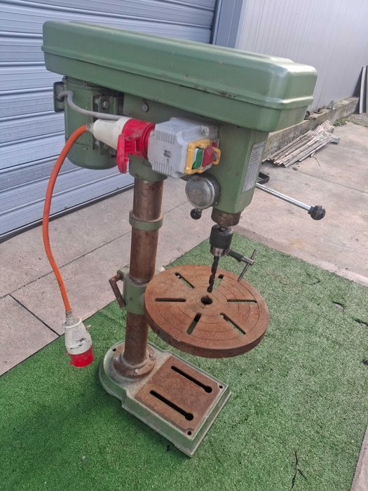 Настолна бормашина - Трифазна