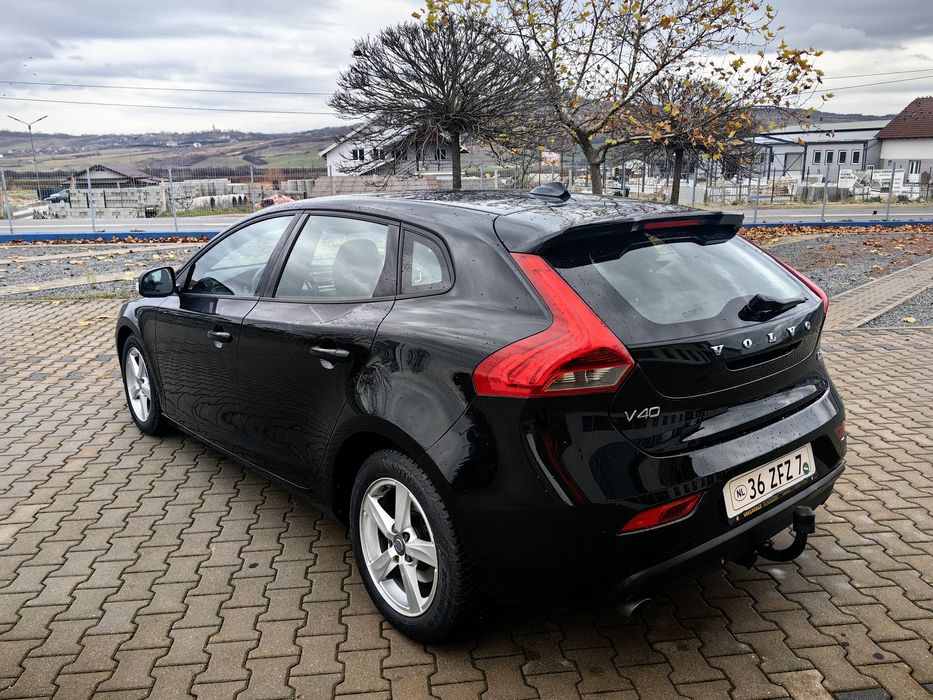 Volvo V40 2.0, 5 Cilindri 150 cp
