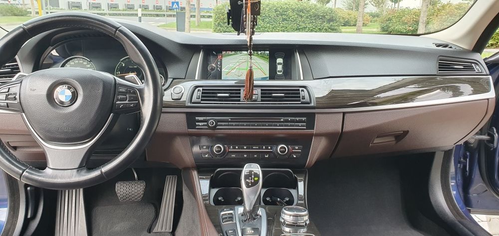 Bmw Seria 5 525d xDrive Aut.Luxury Line Soft Close Padele
