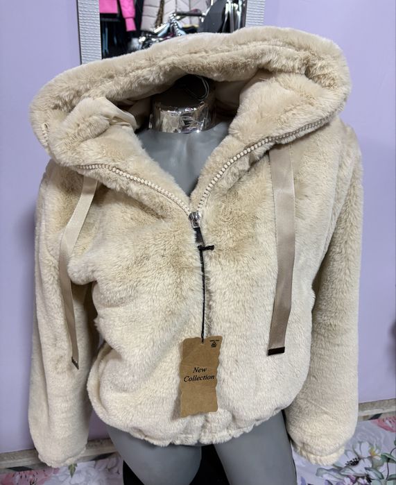 Blanita bej foarte frumoasa