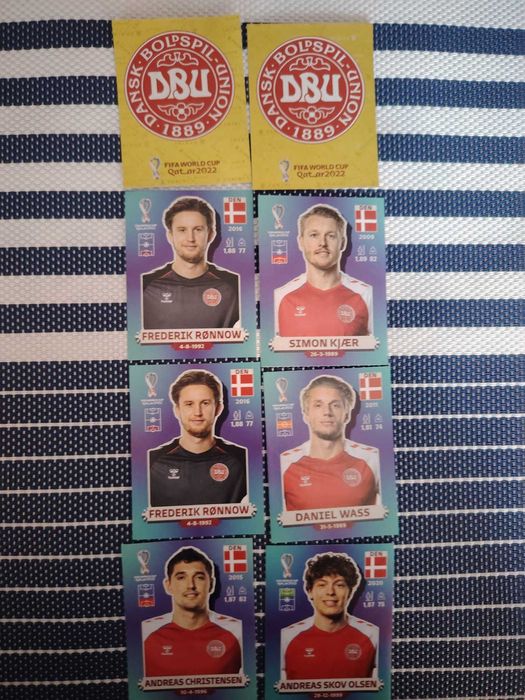 cartonase panini fotbal world cup 2022