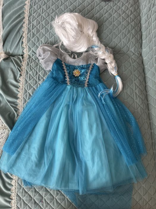 Продам детские новогодние костюмы