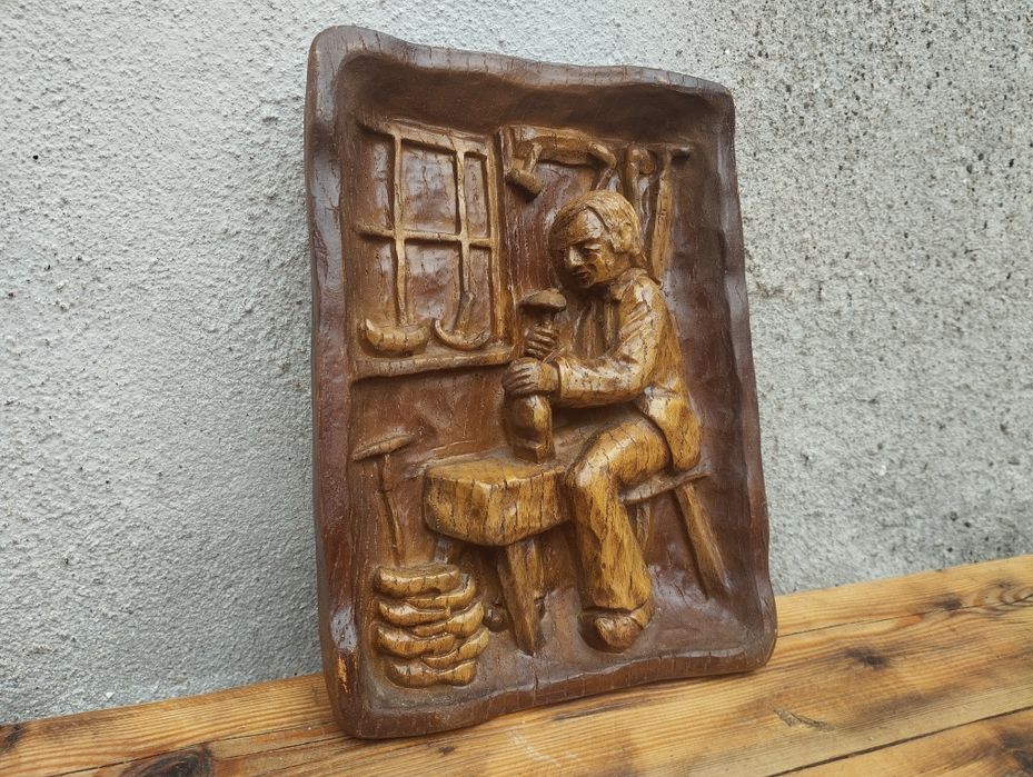 дърворезба изобразяваща Дърводелец