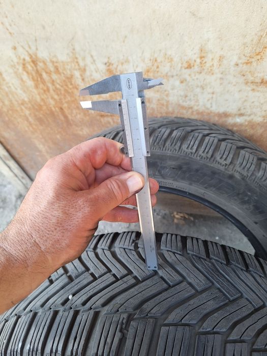 Продавам зимни употребявани гуми Michelin Alpin  205/55/17, 4 броя