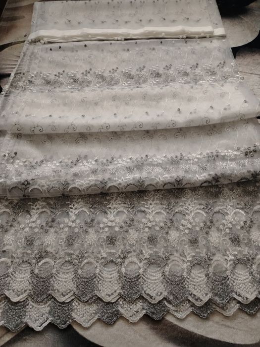 Ушити готови пердета 250вис 300шир по 16 лв бр