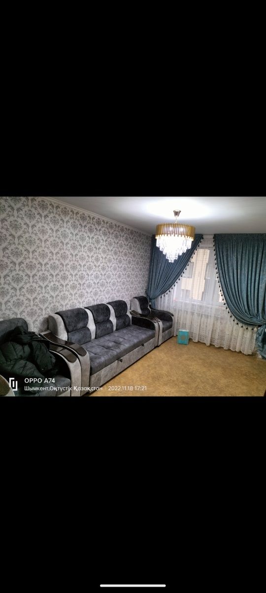 Продается диван с 2мя креслами