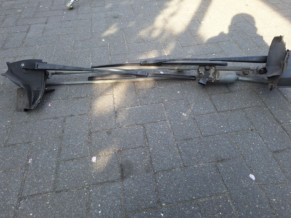Vand piese opel zafira b