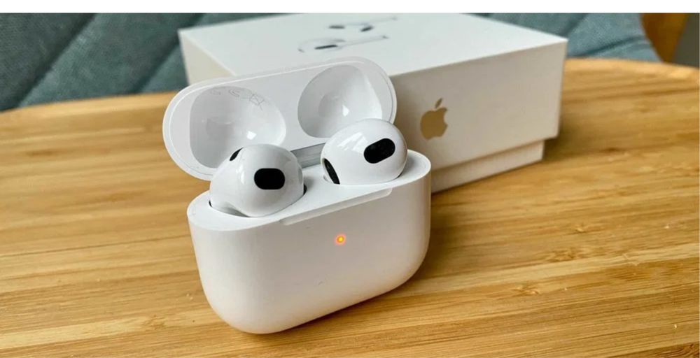 Продам airpods 3,