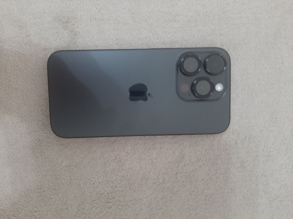 Iphone 15 Pro black