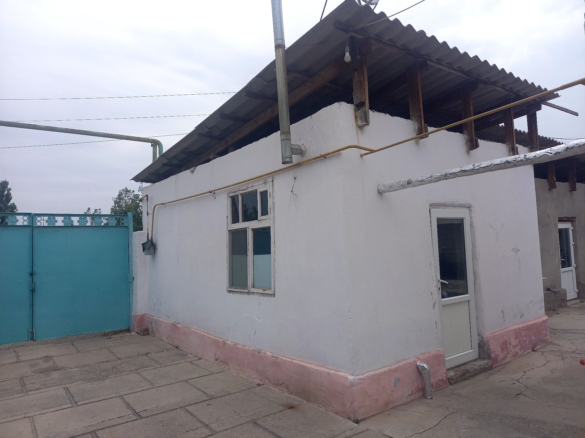 Үй сатылады. Продается дом