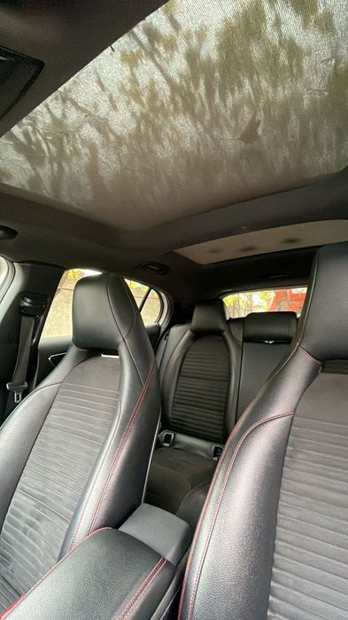 Vând Mercedes Benz Gla200CDI 2015 !!! Nu accept schimburi !!!