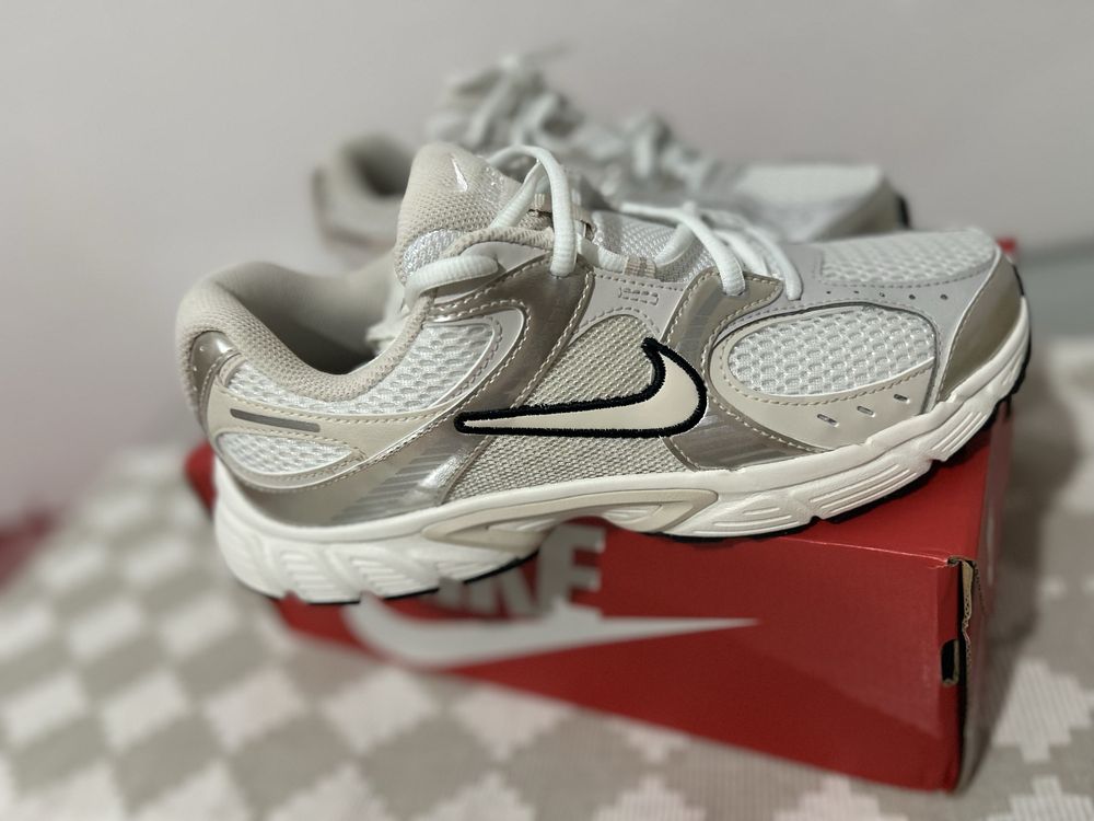 Обувки на nike v5 nrn 40 номер