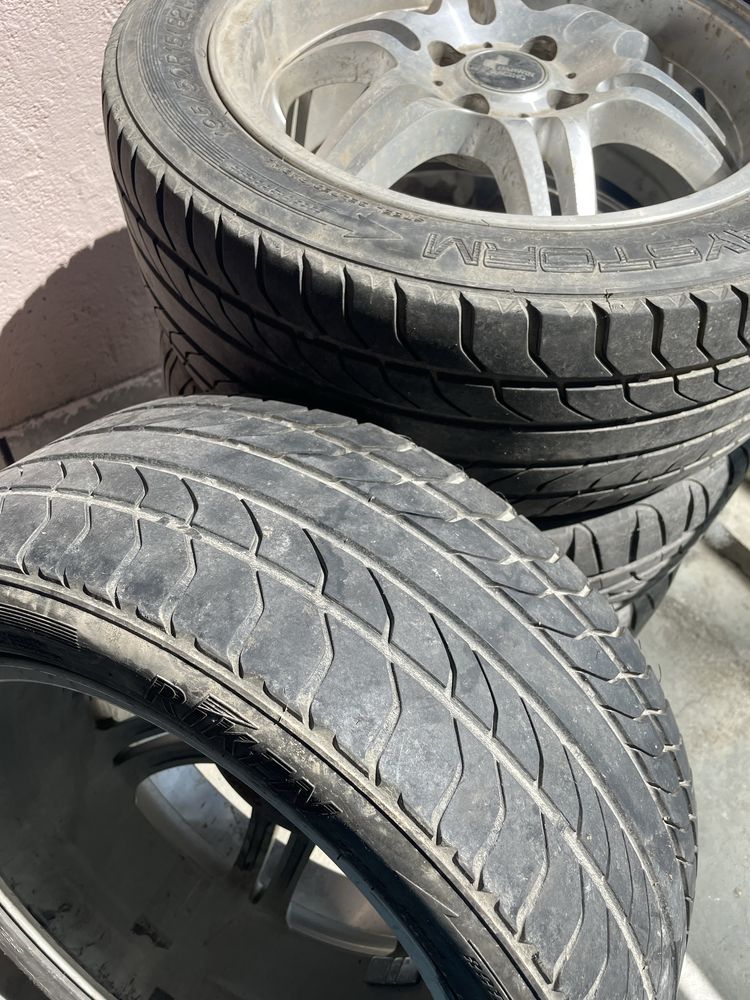 Джанти Darwin Racing GA 138